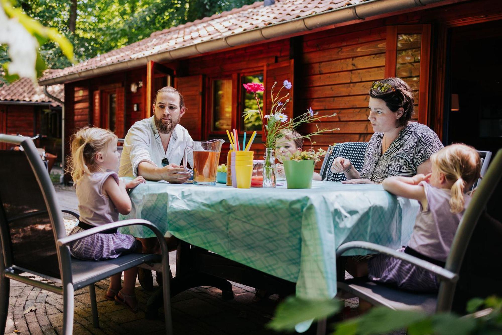 Sfeervolle Blokhut Met Fijne Buitenruimte @ Veluwe Epe Extérieur photo